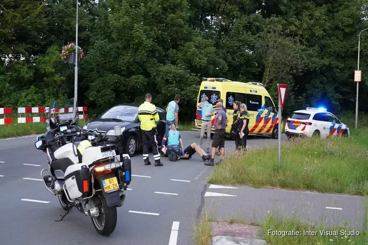 Wielrenner aangereden in Egmond-Binnen