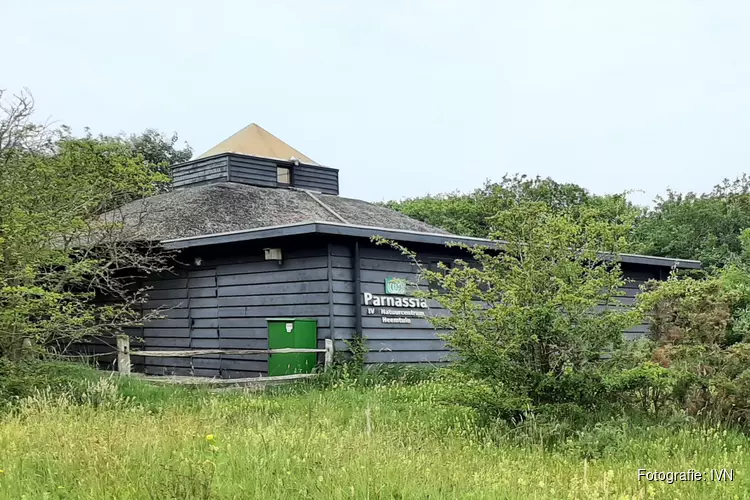 Zondag 31 juli 10.30 uur is er een wandeling door de heemtuin van Parnassia onder leiding van een ervaren IVN natuurgids