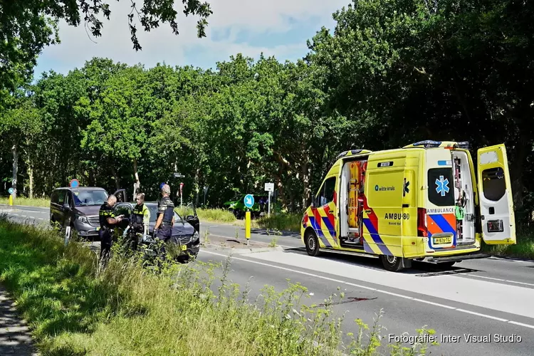 Vrouw overleden na verkeersongeval in Bergen, politie zoekt getuigen