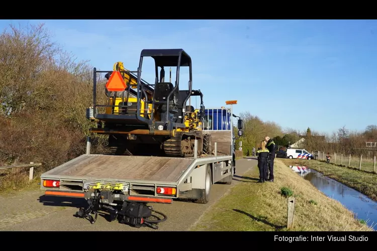 Ongeval met vrachtwagen en fietser in Egmond-Binnen