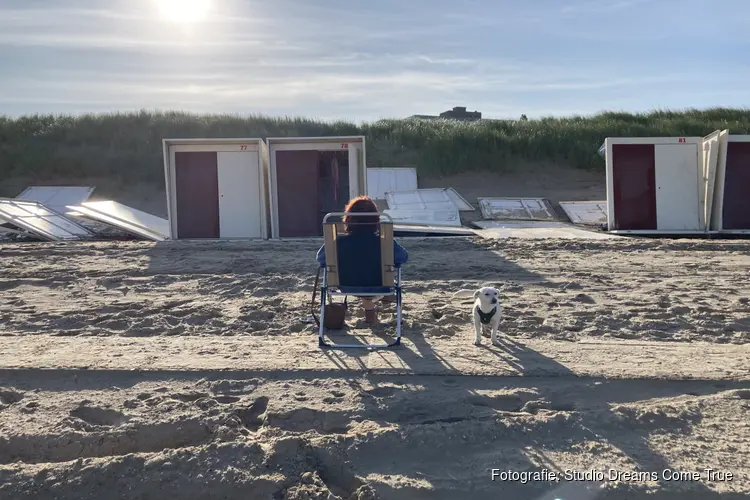 Strand-toerisme na storm..