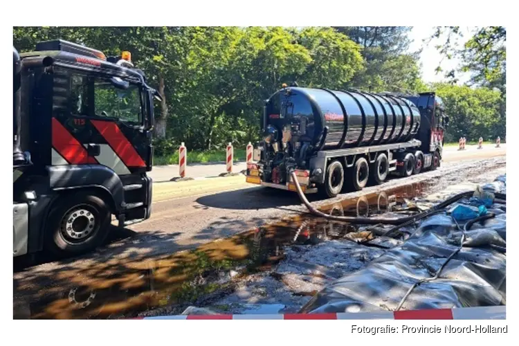 Extra pompwagens om water Zeeweg (N510) naar Bergen aan Zee weg te pompen