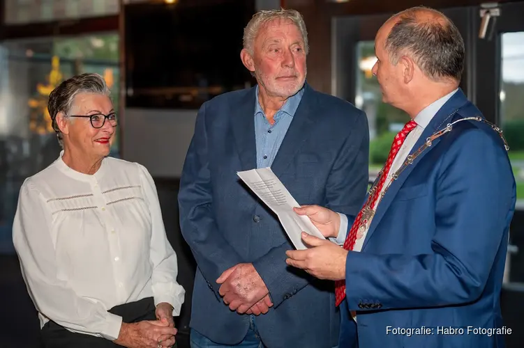 Koninklijke onderscheiding voor Willem de Rover uit Camperduin