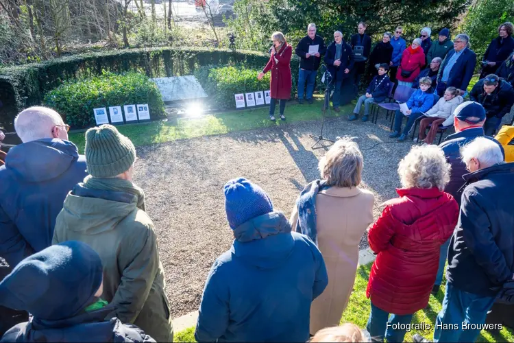 80 jaar Holocaust Herdenking op begraafplaats van Bergen-nh op 26 januari, 2025