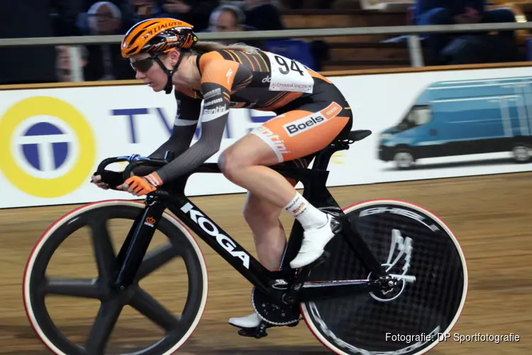 Matthijs Büchli en Amy Pieters schitteren op eerste dag NK