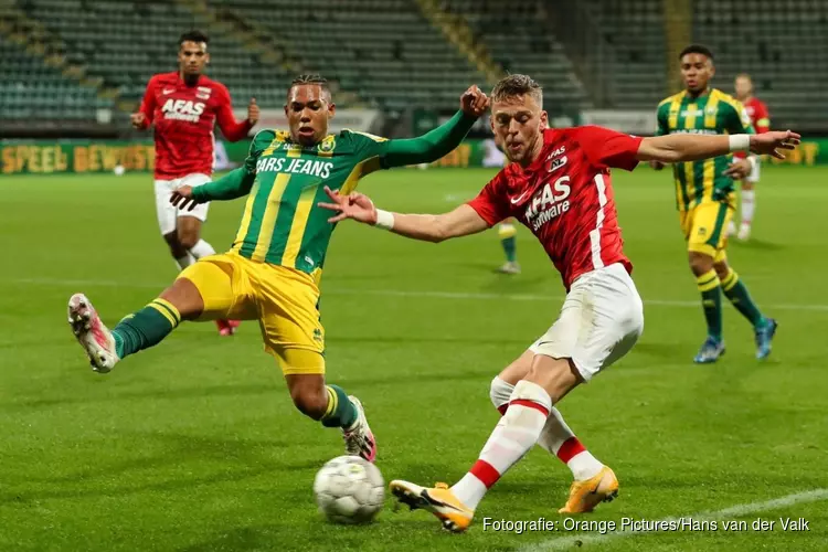 AZ kampioen van de gelijke spelen: 2-2 in Den Haag