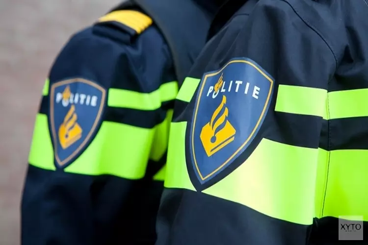 Politie en gemeente Bergen verijdelen illegaal feest in Schoorlse duinen